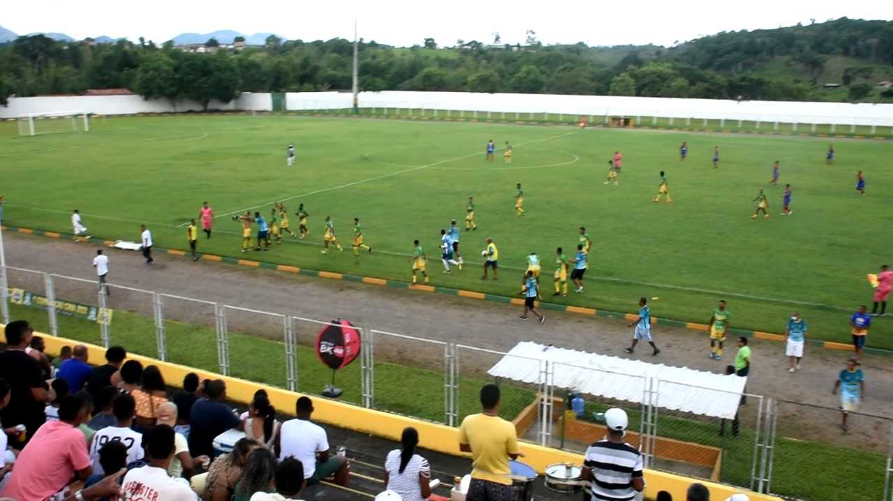 Camacã: Seleção de Camacã vence Santa Luzia e se isola na liderança de seu grupo da Copa Cacau CIMA